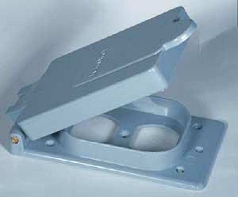 IPEX 20240 Receptacle Cover, PVC, Gray – image 1