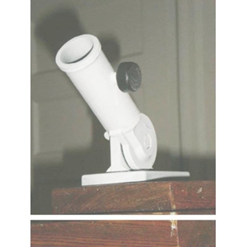 Flying Colors 50-00002 Adjustable Flag Bracket, Plastic – image 1