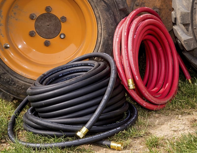 Swan SGHW58050 Garden Hose, 50 ft L, Rubber – image 1